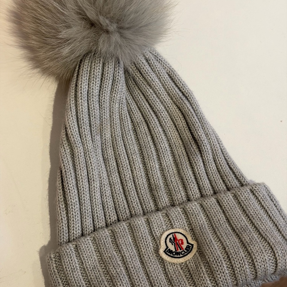 Moncler Light Gray Ribbed Beanie